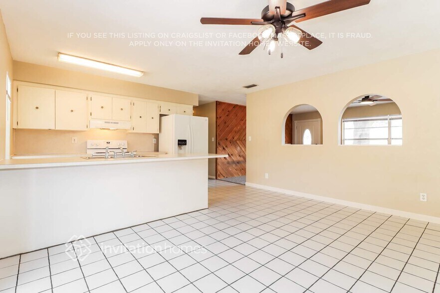 Building Photo - 2092 59th Way N