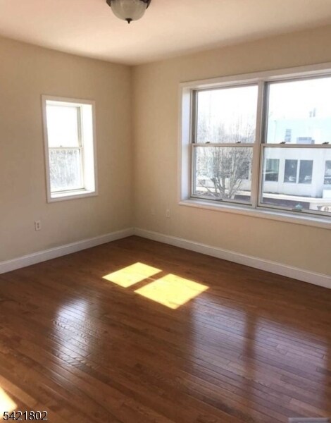 Building Photo - 237 Closter Dock Rd