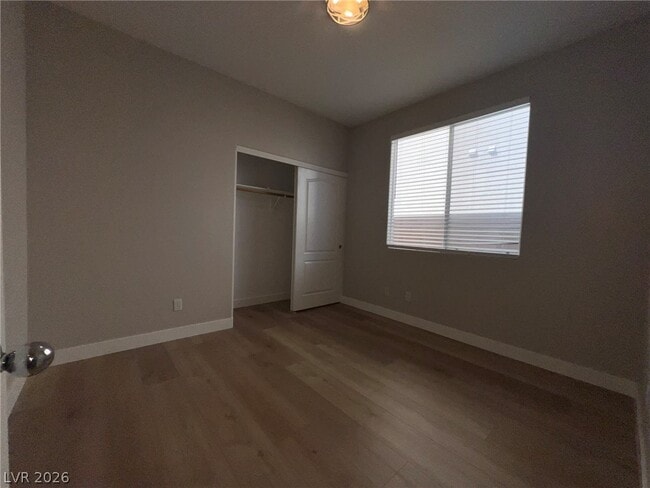 Building Photo - 10780 Valencia Hills St