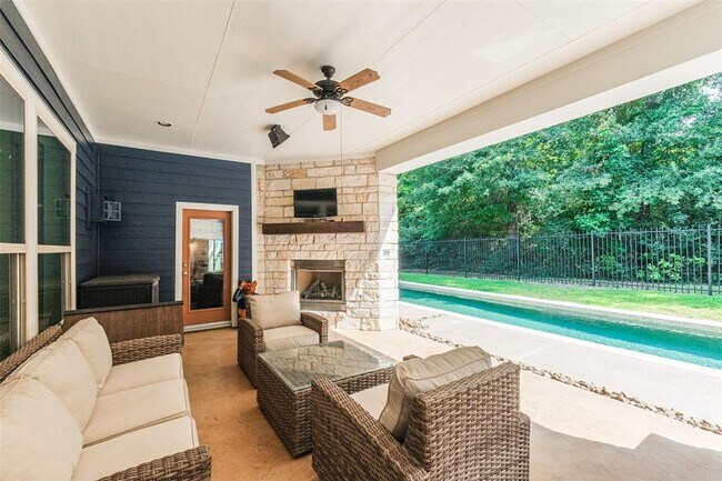 Building Photo - 3602 Rosalie Park Ct