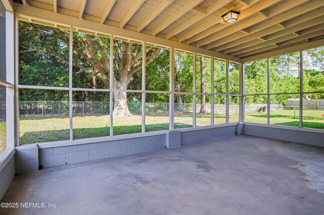 Building Photo - 5805 Norde Dr E