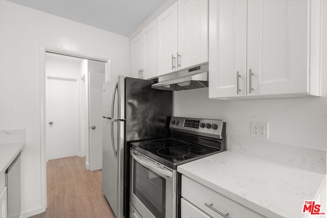 Building Photo - 1433 Brockton Ave