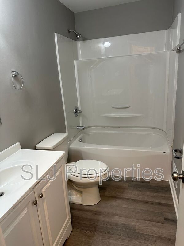 Building Photo - 1622 Greyling Dr