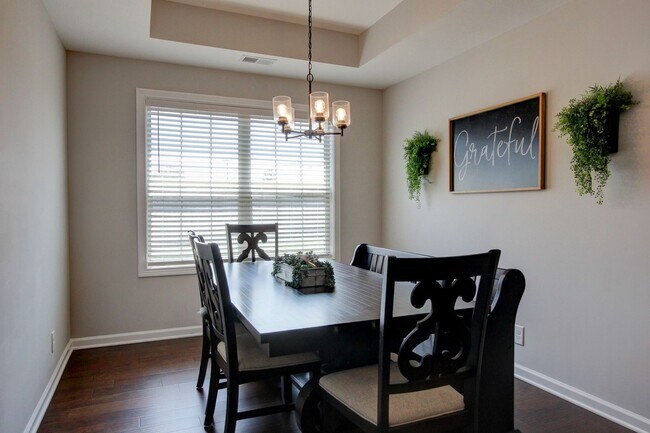 Building Photo - 715 Jodine Ann Dr