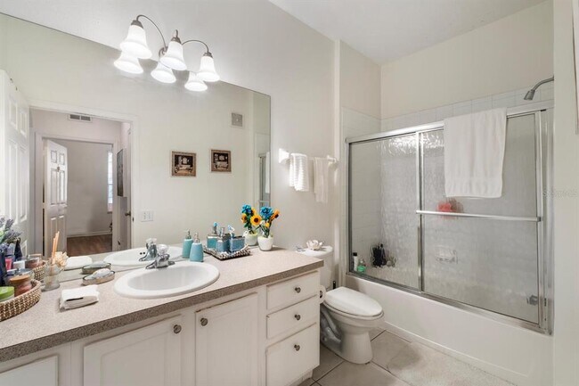 Building Photo - 6166 Stevenson Dr