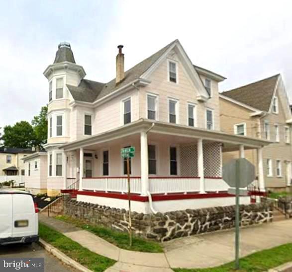 Building Photo - 49 Hopkins St