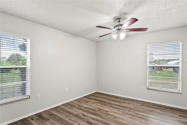 Building Photo - 6501 14th Ave W