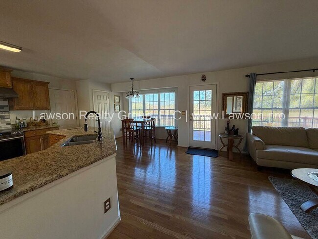 Building Photo - Gorgeous Classic Cave Spring Colonial in S...