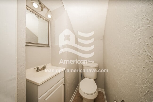 Building Photo - 3119 Pioneer Ave