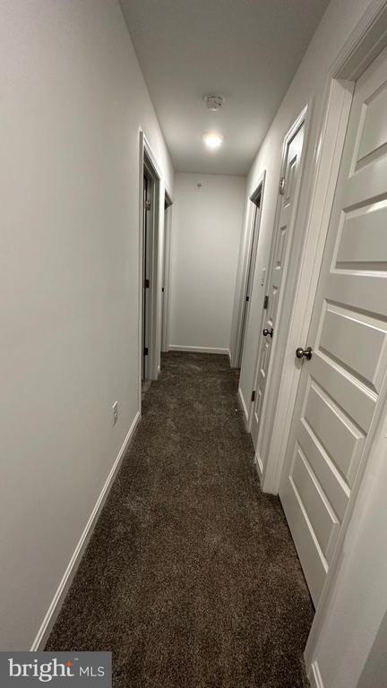 Building Photo - 46 Ashburg Dr