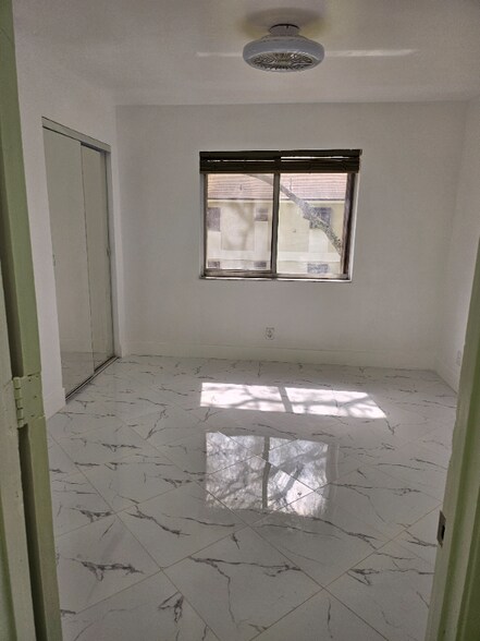 Building Photo - 108 Gardens Dr