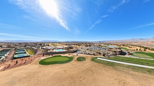 Building Photo - 4593 S Flaming Arch Dr