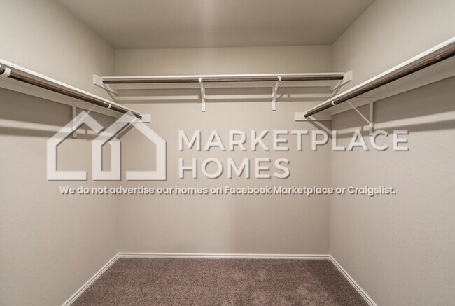 Building Photo - 9708 Littleton Grist