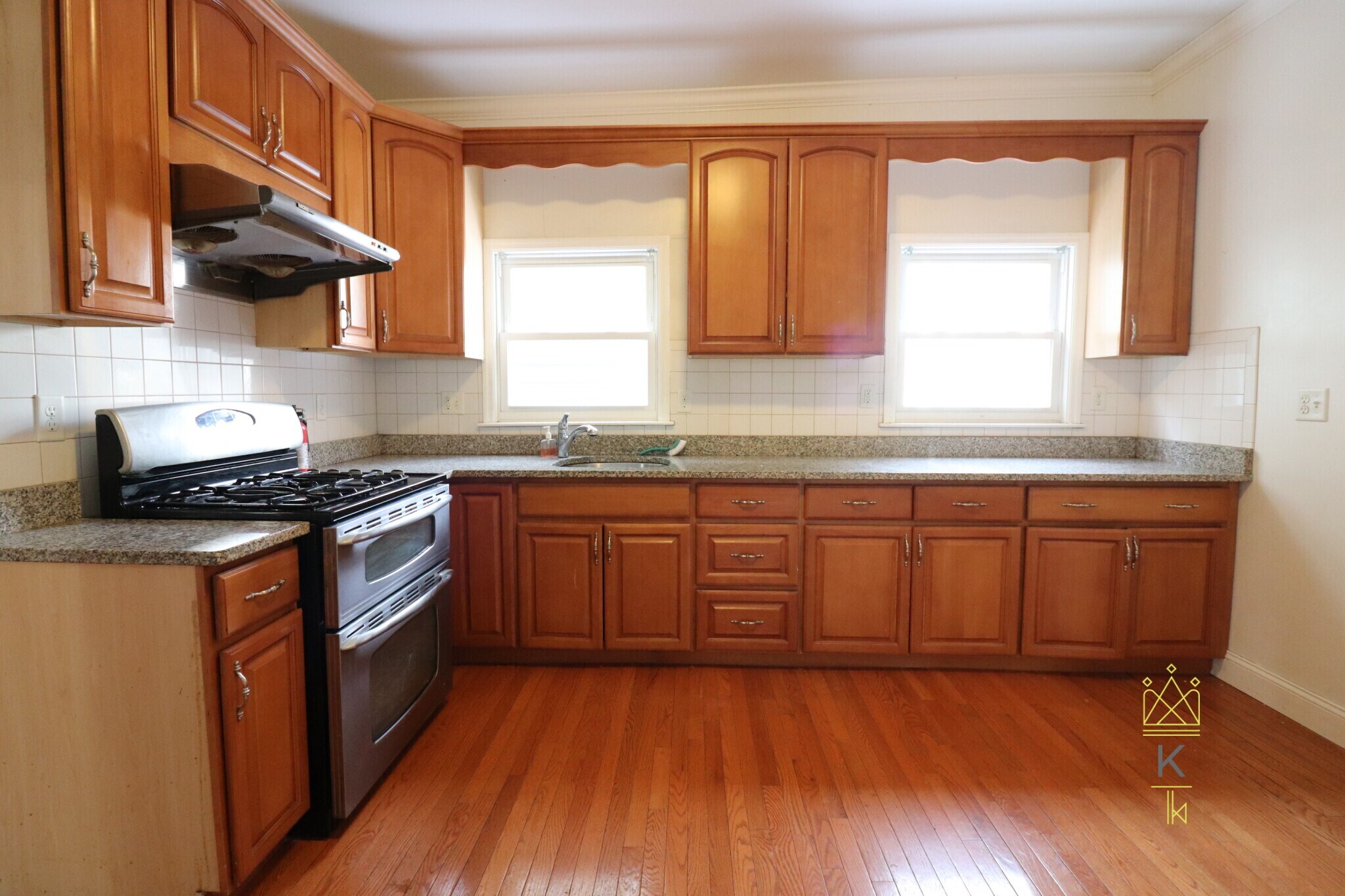 Building Photo - 22 Darling St