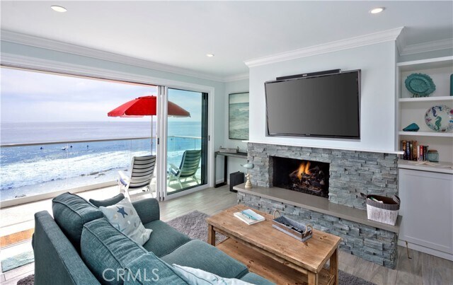 Building Photo - 1249 Ocean Front