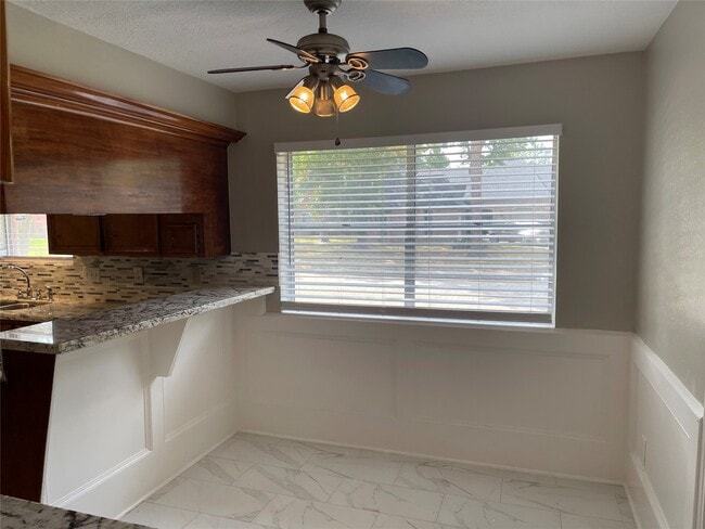 Building Photo - 8403 Windy Cove Ct