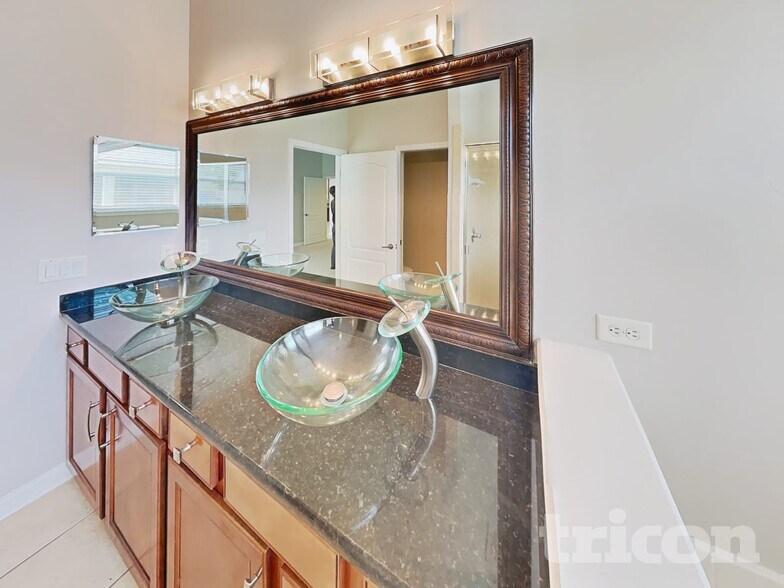 Building Photo - 12163 Georgia Oak Ct