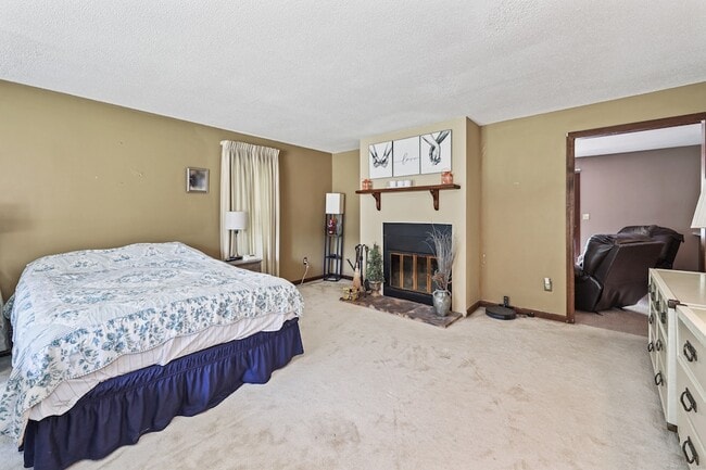 Building Photo - 522 Springfield Rd