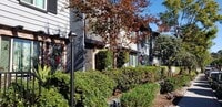 Building Photo - 1 Month Free Rent!!Renovated La Mesa Village 2BR/2BA Condo
