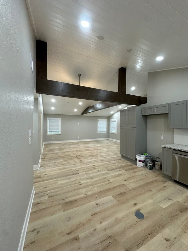 Building Photo - 8223 Wallis St