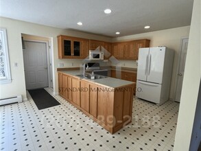 Building Photo - Beautiful 3 Bedroom House to rent @ Neck Rd, China