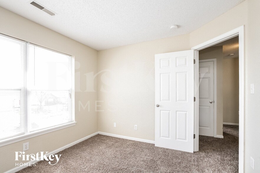 Building Photo - 1412 Egret Ln