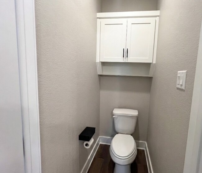 Building Photo - AVAILABLE NOW; APPLY TODAY ON OUR WEBSITE!!!