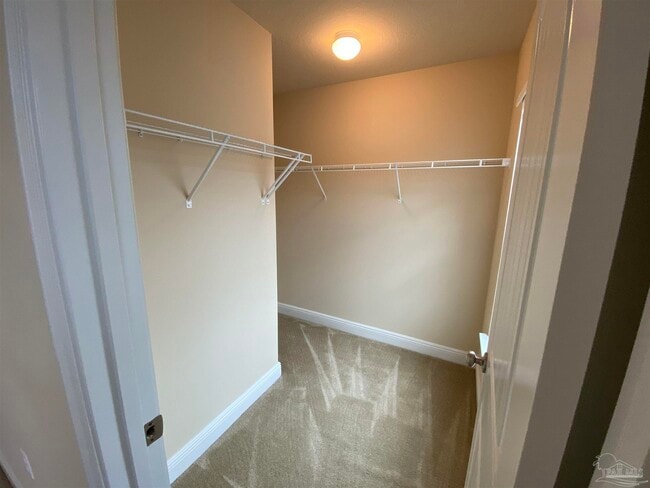 Building Photo - 2486 Redford Dr