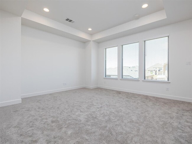 Building Photo - 217 Gary Wayne Dr