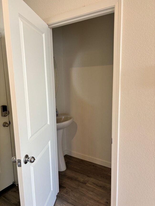 Building Photo - RENT REDUCED TO ONLY $2,350 PER MONTH AND TAKE ADVANTAGE OF OUR MOVE IN SPECIAL OF 1/2 OFF THE 1S...