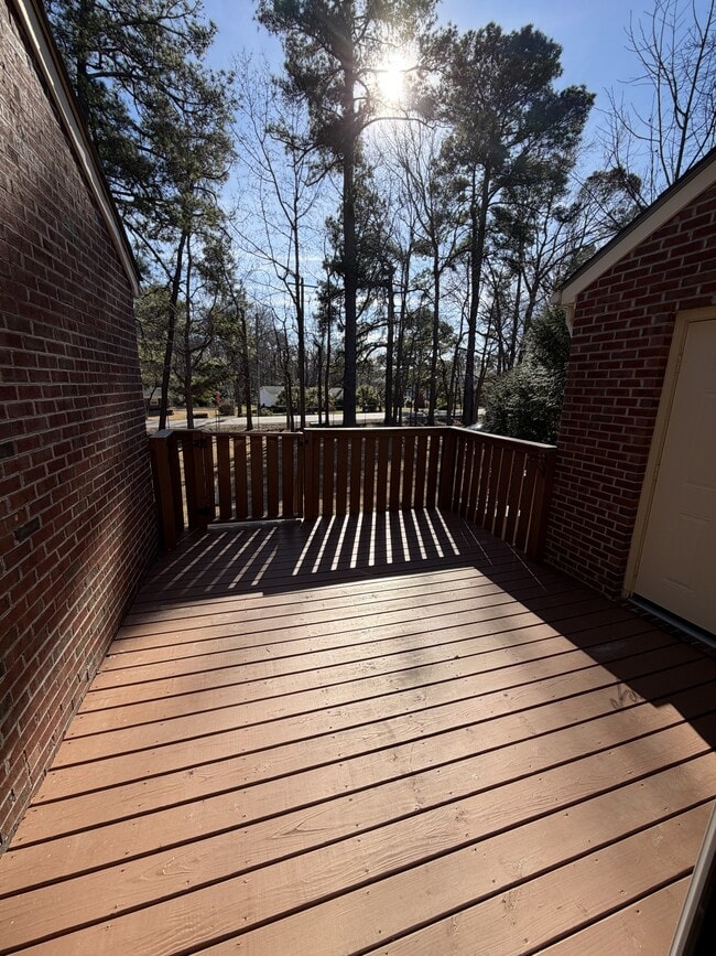 Building Photo - 2903 Cedar Creek Rd