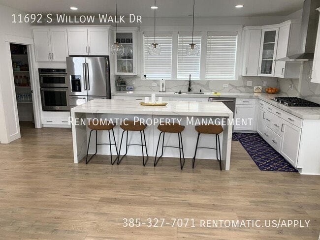 Building Photo - 11692 S Willow Walk Dr