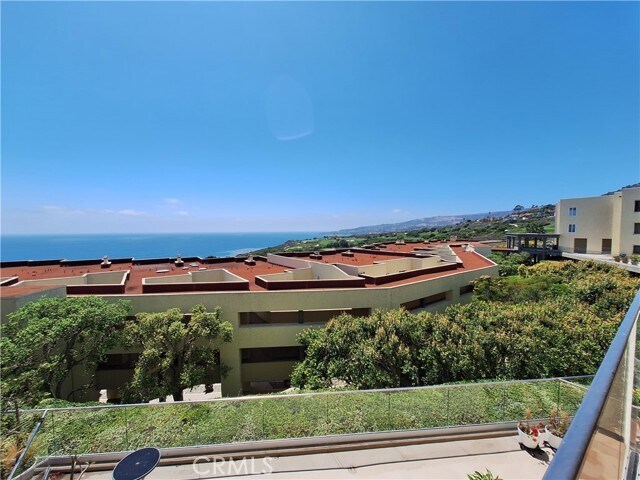 Building Photo - 3200 La Rotonda Dr