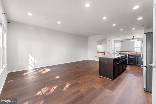 Building Photo - 8629 Enoch Pratt Dr