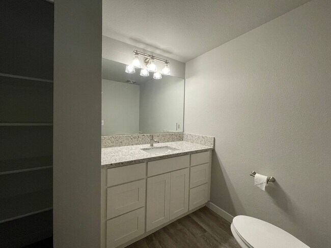 Building Photo - Private Valley Remodeled Home In Damascus 3Bd/2.5Ba with Basement!!! Beautiful Deck with Amazing ...