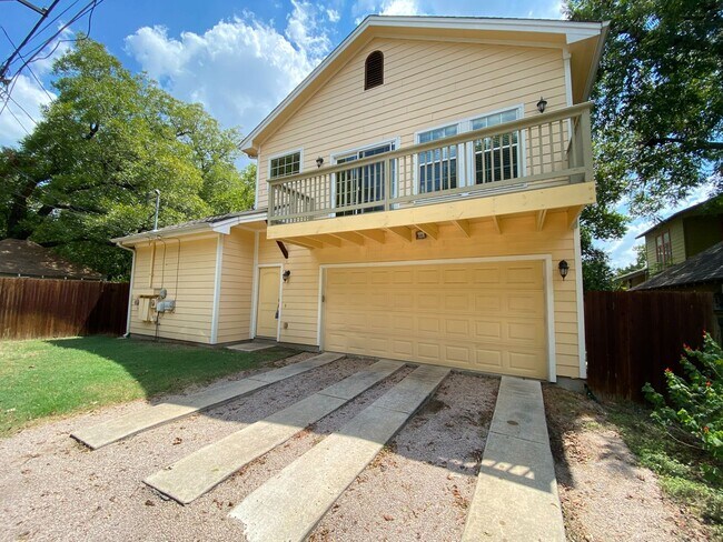 Building Photo - 4514 Depew Ave
