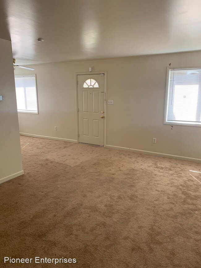 Building Photo - 3 br, 1 bath House - 1016 Cherry Hill Rd