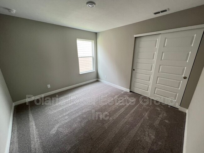 Building Photo - 3085 Gibbert Ln