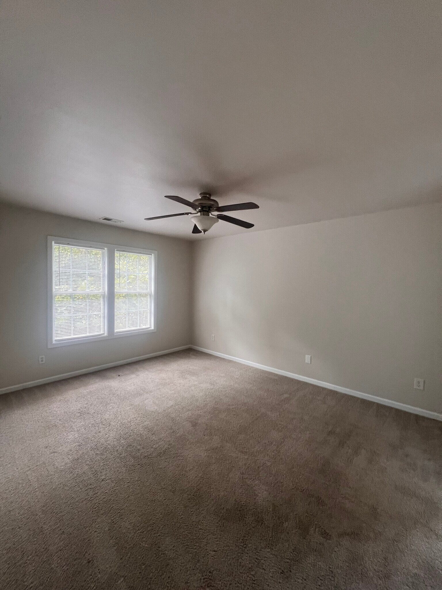 Building Photo - 10609 Spring Rain Ct