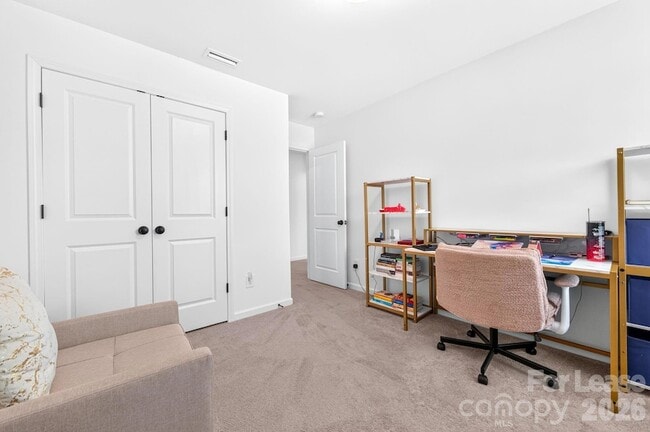 Building Photo - 11012 Pagebrook Ln