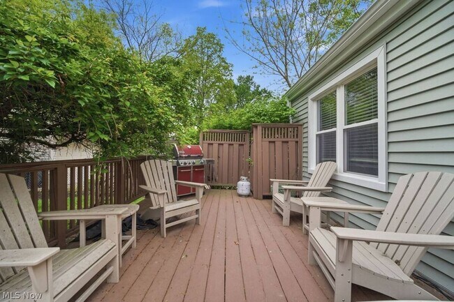 Building Photo - Beautiful 4-Bedroom Brick Colonial in University Heights