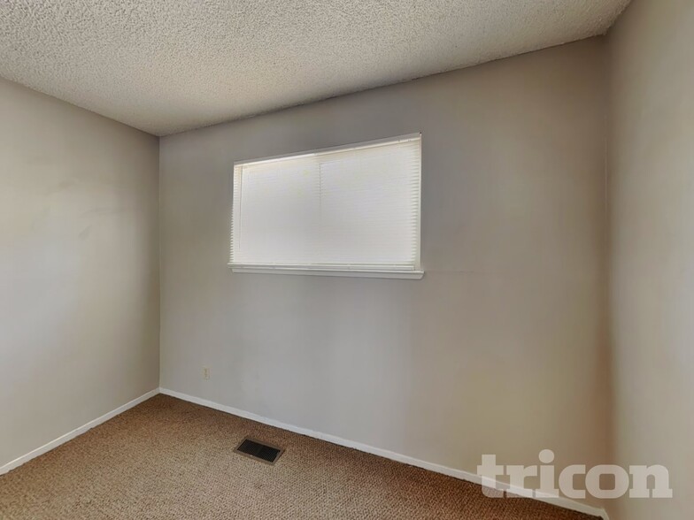 Building Photo - 3740 Boulder Ct