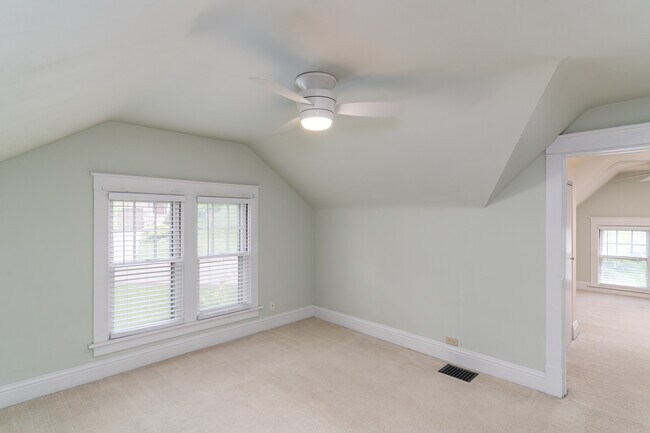 Building Photo - 601 Rushton Rd