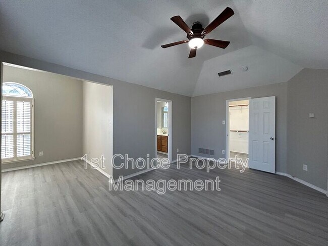 Building Photo - 4805 Misty Ridge Dr