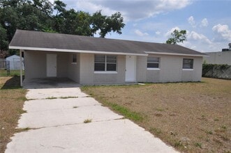 Building Photo - 2587 Sun Acres Blvd