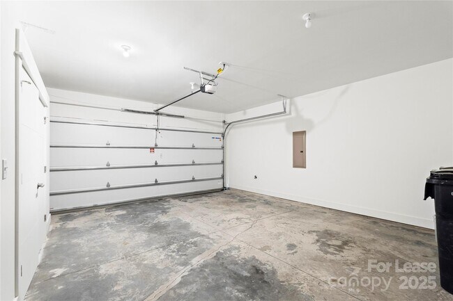 Building Photo - 1712 Pegram St