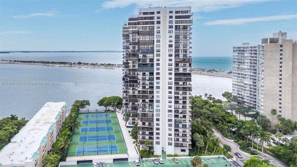 Building Photo - 2333 Brickell Ave