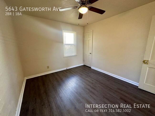 Building Photo - Section 8 Approved - Updated 2Bed/1Bath in...