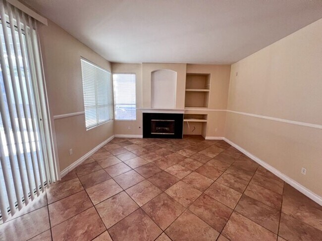 Building Photo - Wonderful 4 bedroom Temecula home for LEASE!