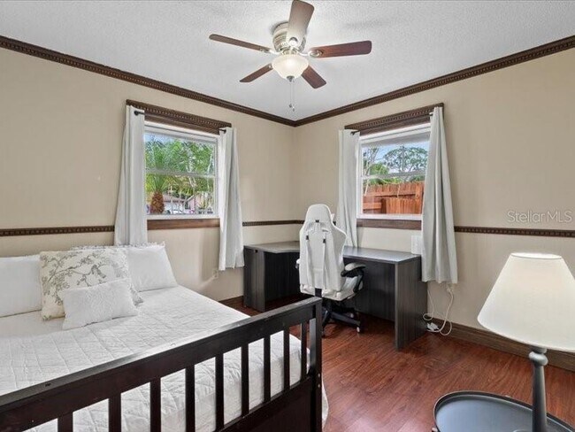 Building Photo - 2226 Fairfield Ave